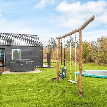 Holiday home 12 Person In Ansager-by Traum